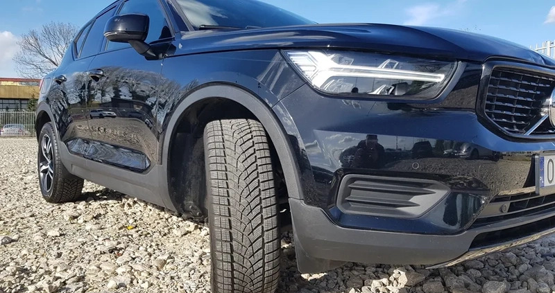 Volvo XC 40 cena 86800 przebieg: 191652, rok produkcji 2020 z Mrocza małe 596